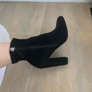Steve Madden Heeled Black Boots Size 6